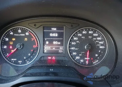 2017 Audi A3 2.0T Premium из США, поврежденный, VIN WAUB8GFF3H1033941